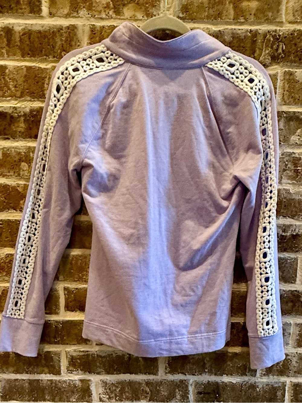 Lilly Pulitzer Lavender Lace Sleeve Skipper Popover Quarter Zip Pullover Size S